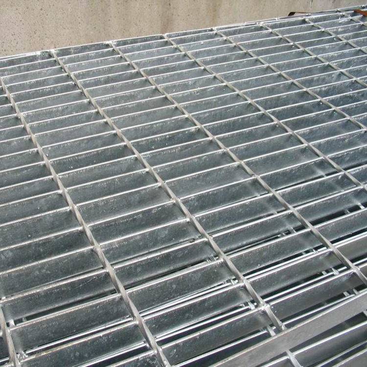 不锈钢插接式钢格板 钢格栅板生产厂家 建筑工地防滑钢格板