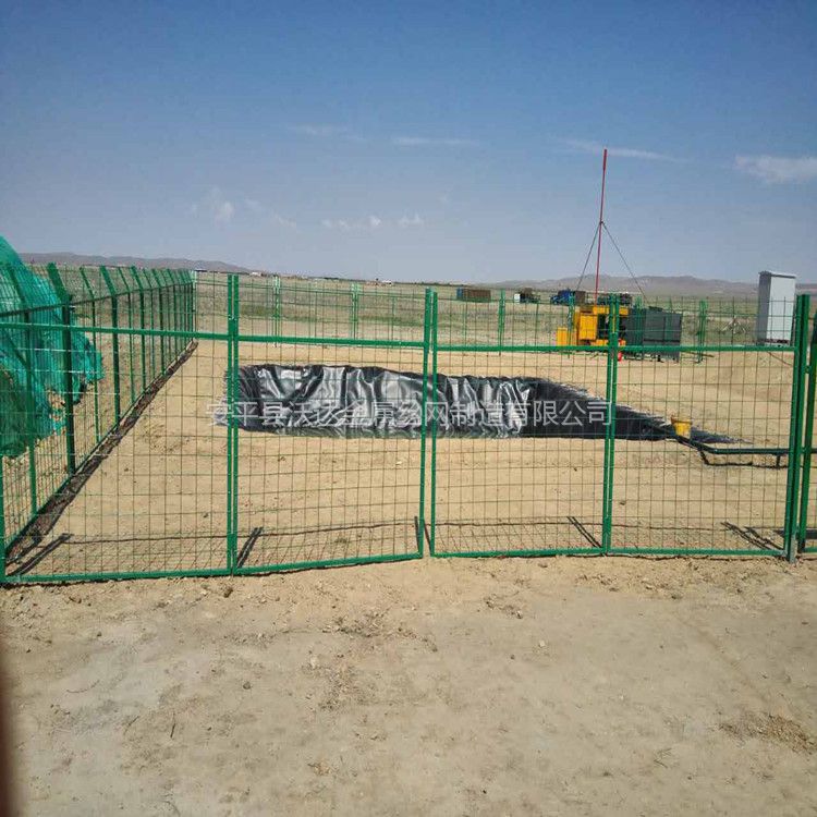 内蒙古井场护栏网 石油开采护栏网 井场铁丝围栏