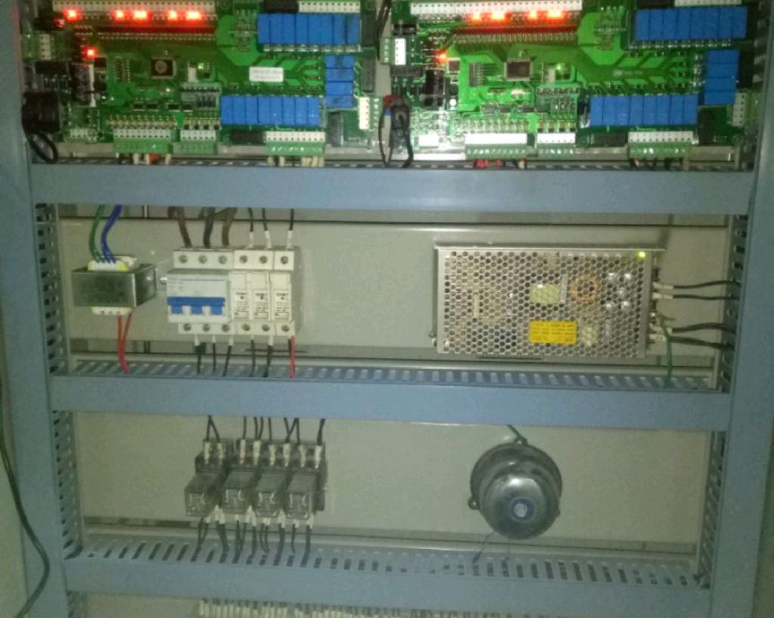 南京五洲制冷机组控制器维修，主板换