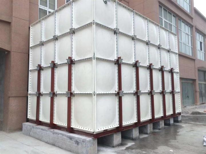 贵州屋顶玻璃钢水箱生产厂家