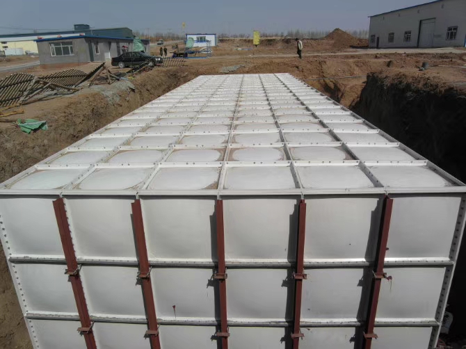 贵州屋顶玻璃钢水箱生产厂家