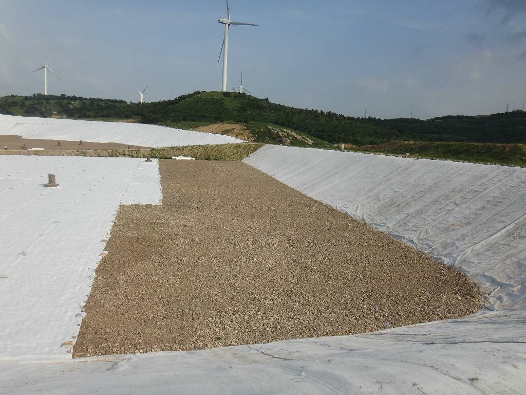 湖南永州土工布出售-工地隔离过滤排水防护用