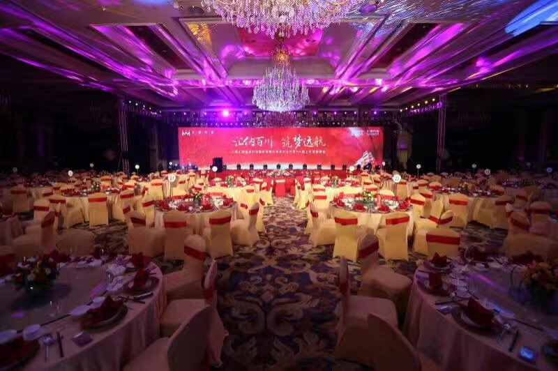 上海活动场地舞台灯光音响搭建一条龙服务