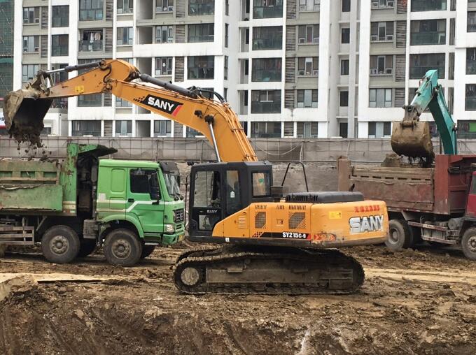 上海青浦区挖掘机出租渣土外运回填、短驳、路面破碎