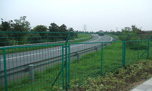 工地围栏网墨绿色焊接护栏