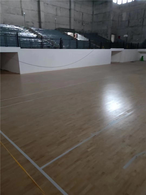 蚌埠活动中心木地板维修
