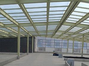 长沙钢结构屋面施工，长沙钢结构顶棚施工电询云翔钢结构