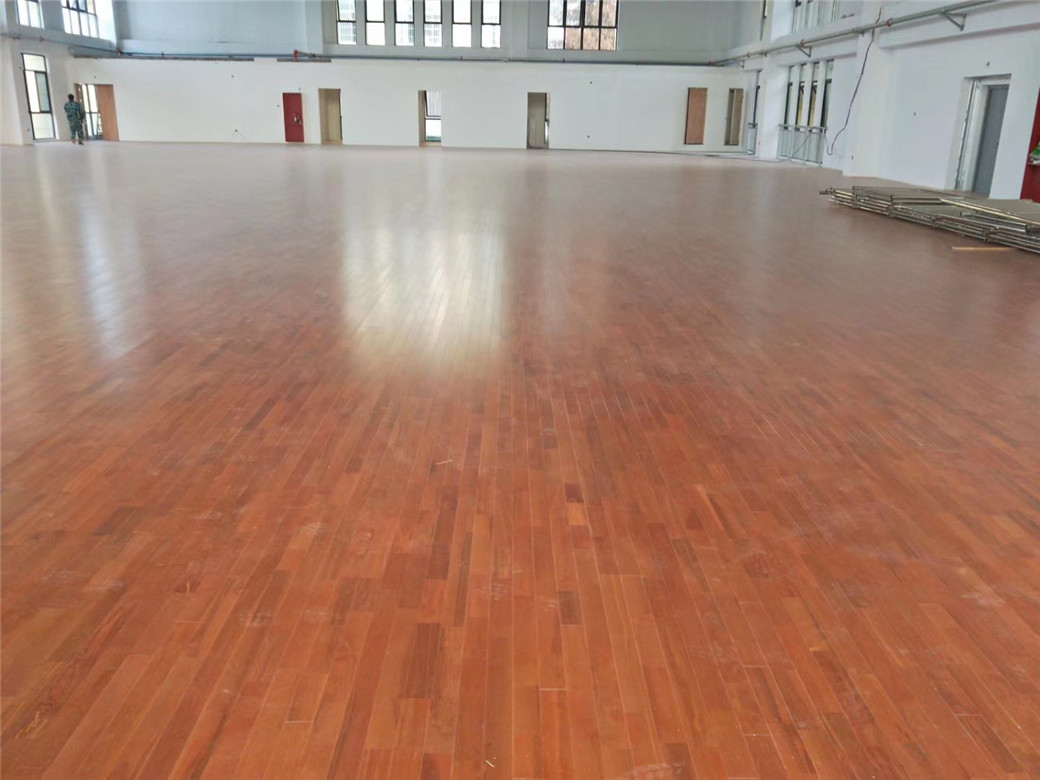 文山实木体育地板批发 实木篮球地板 生产安装一站式服务
