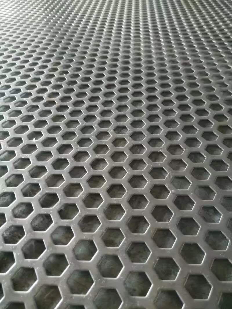 重型铝板冲孔网厂
