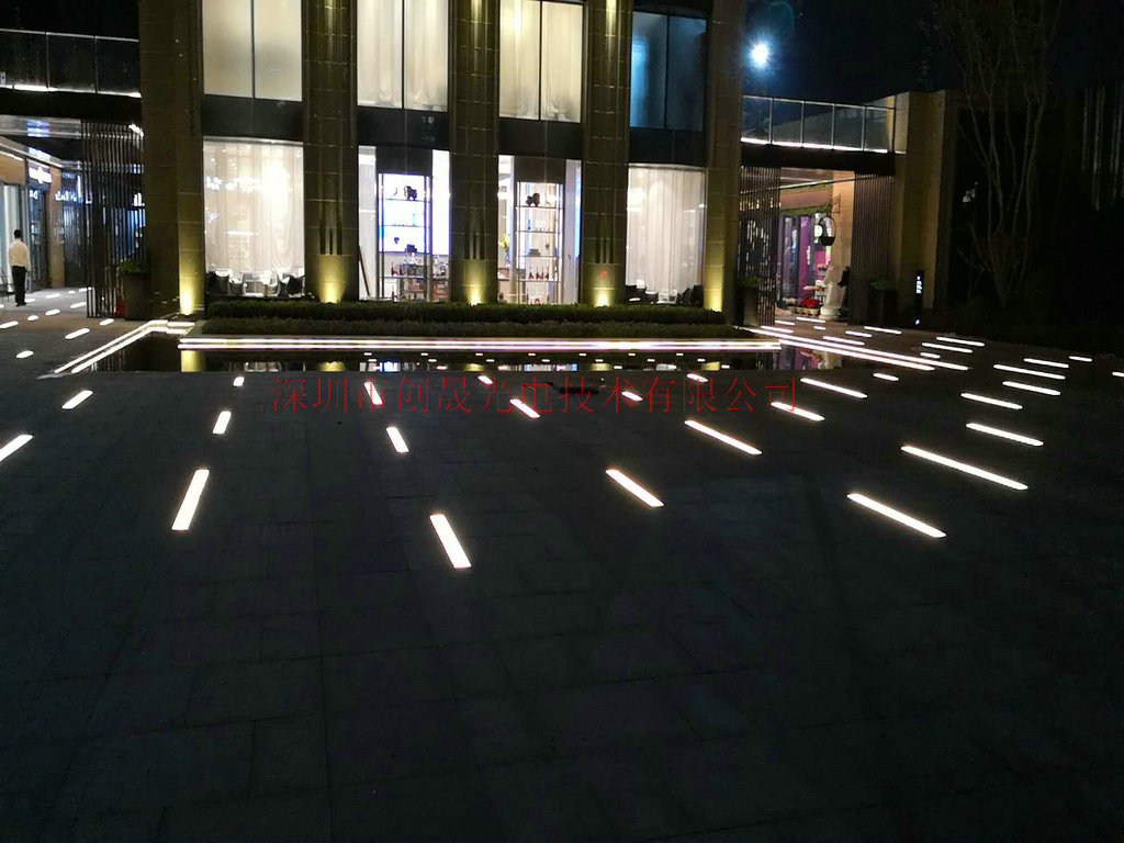 户外广场LED发光地砖灯、LED防水埋地灯