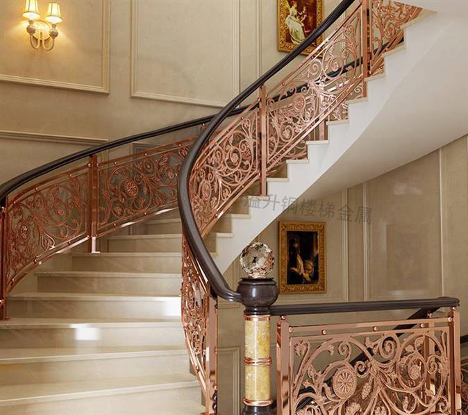 大理铜艺楼梯栏杆设计 铜艺镀钛楼梯护栏