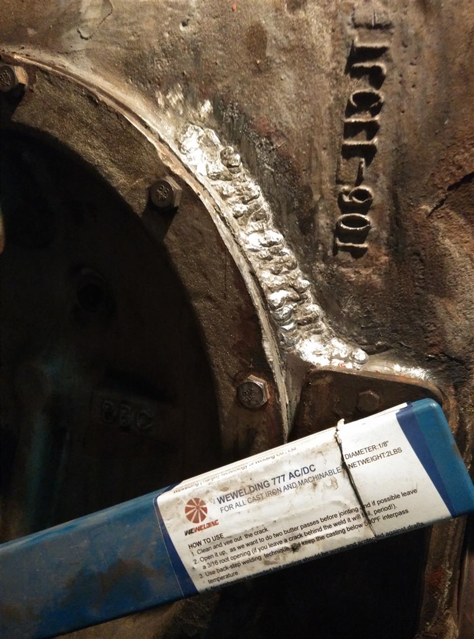 缸体裂纹 石家庄压力机铸铁焊接 威欧丁焊接技术有限公司