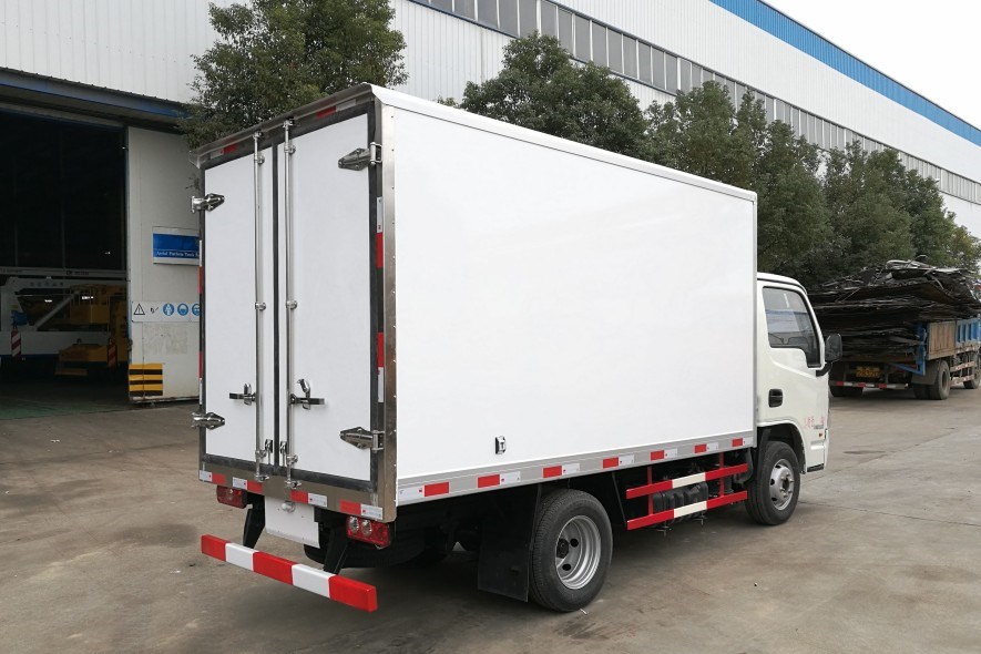 重庆小型冷藏车价格 蓝牌厢式冷藏车