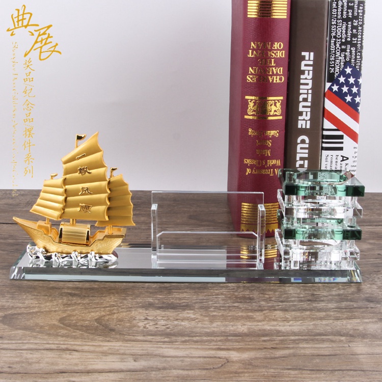上海精品琉璃奖杯价格 2018热卖奖杯样式 上海国际绘画比赛奖杯