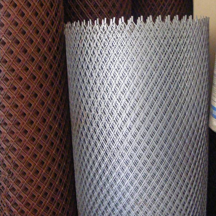 锅炉油矿井平台钢板网 重型钢板网 机械工作平台钢板网