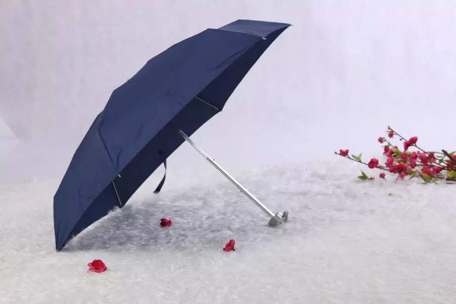 泰州雨伞回收价格 欢迎咨询