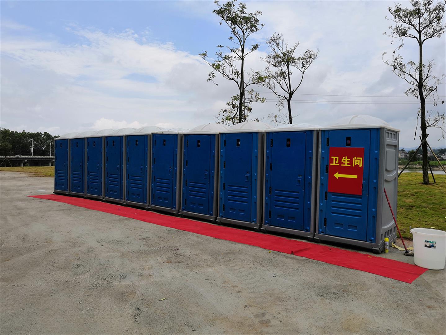 深圳移动厕所提供长期服务具体价格