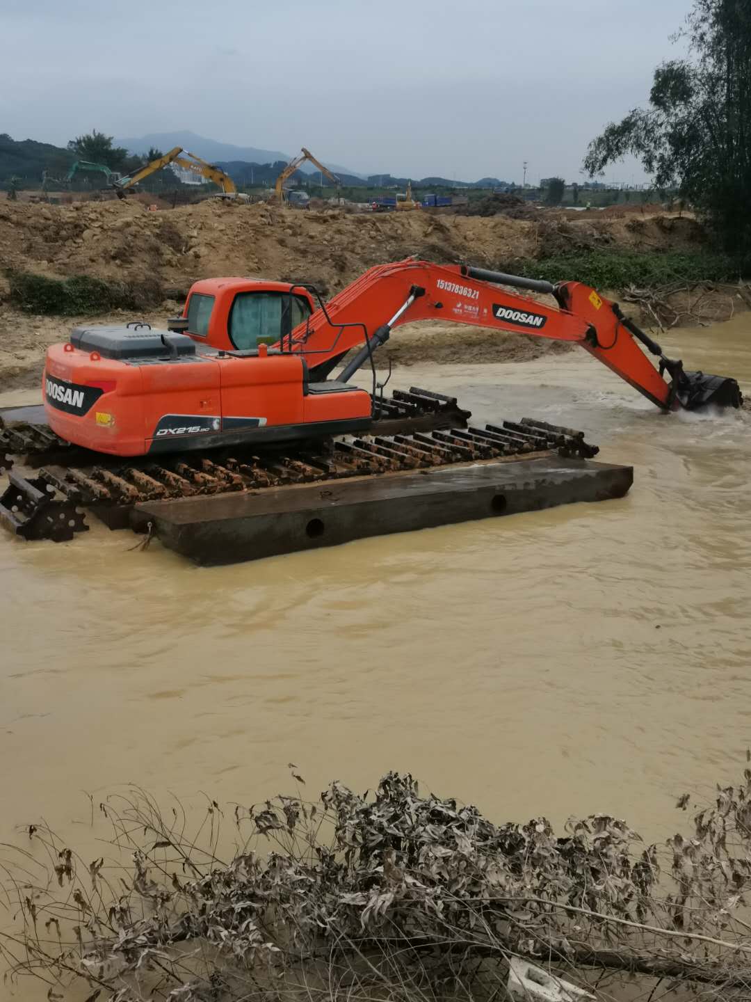 永州供应水上挖掘机租赁