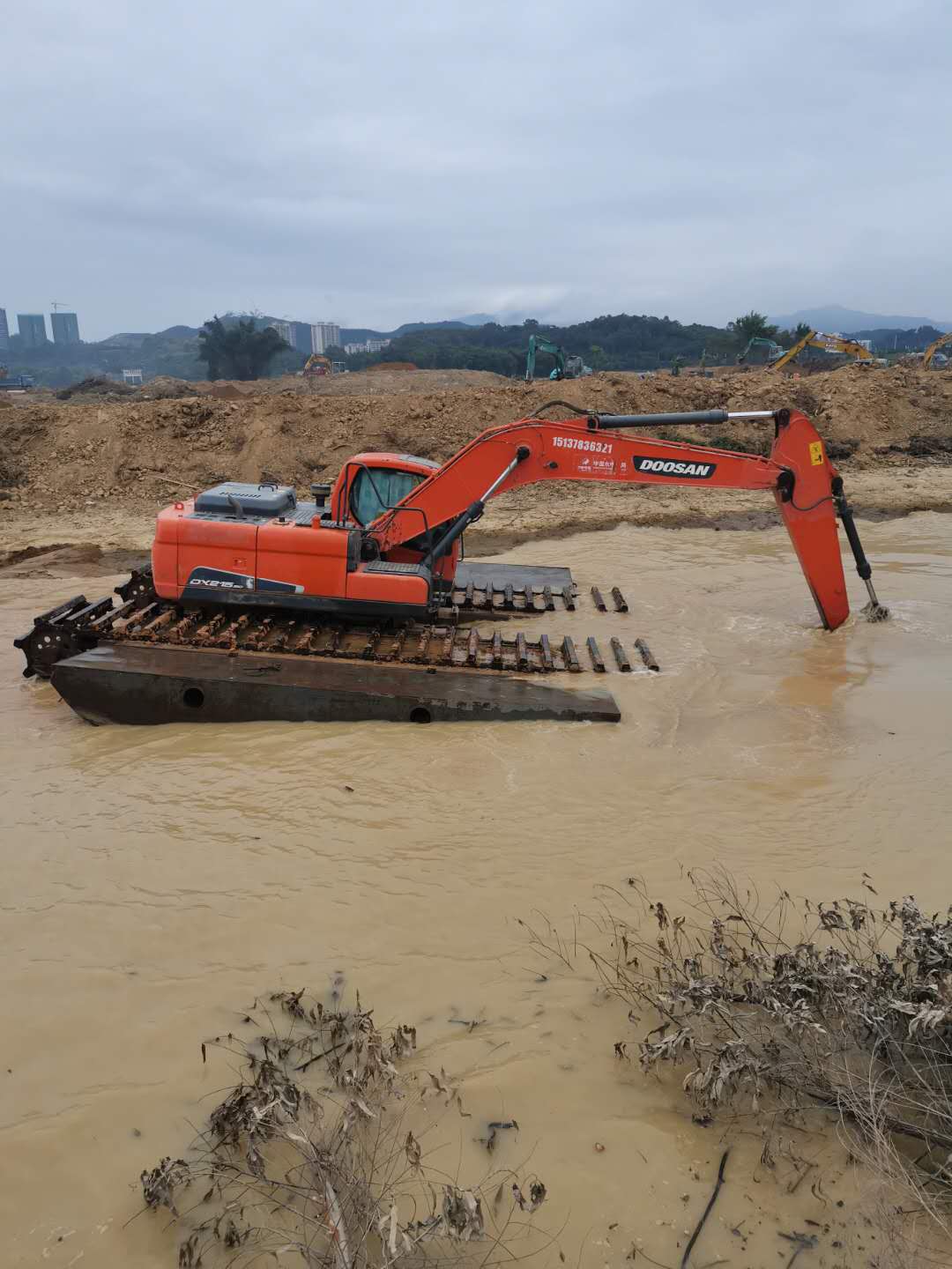 台州水陆挖机租赁