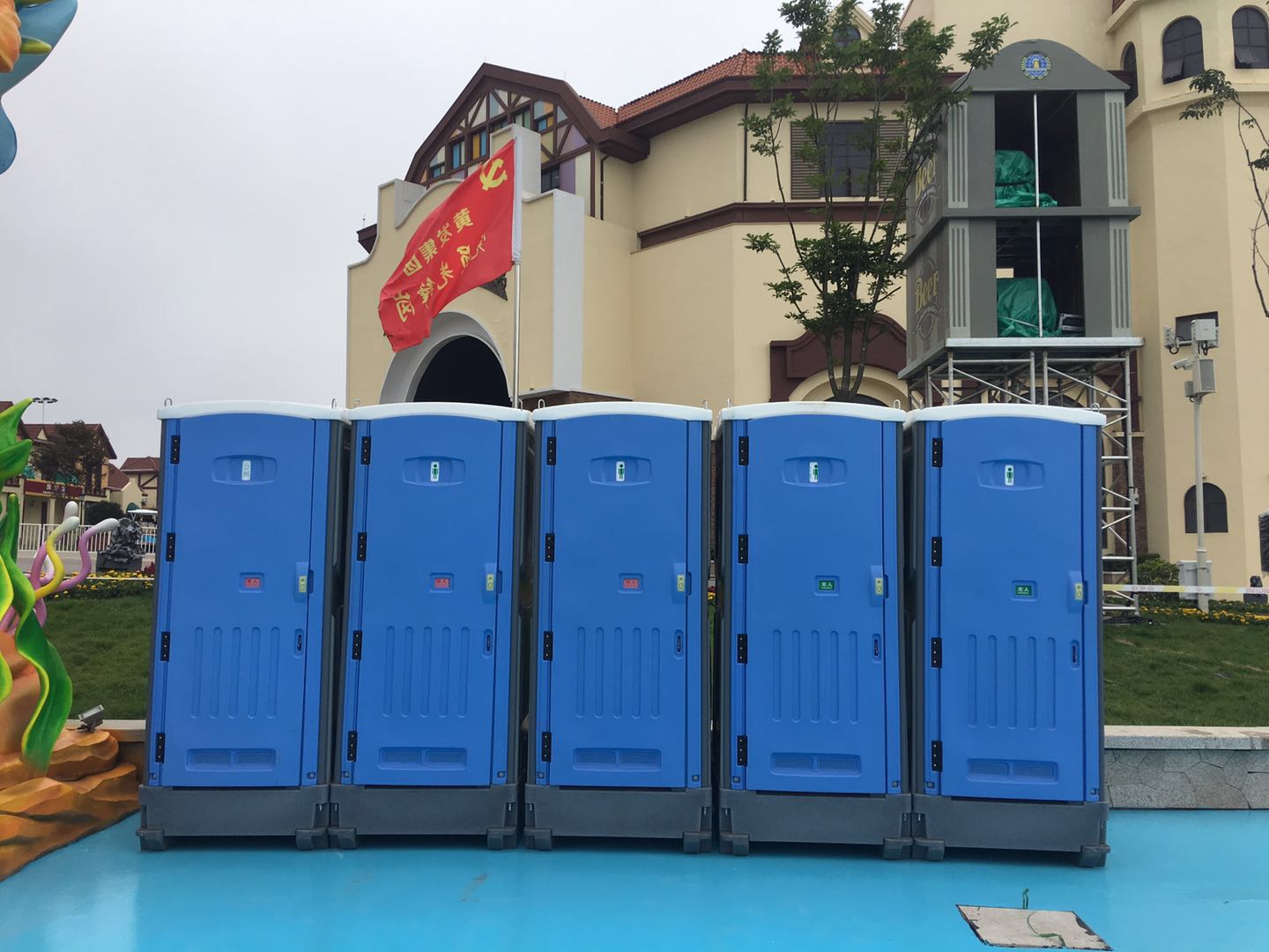 深圳移动厕所出租，恒丽洁助力抗疫，提供移动厕所出租
