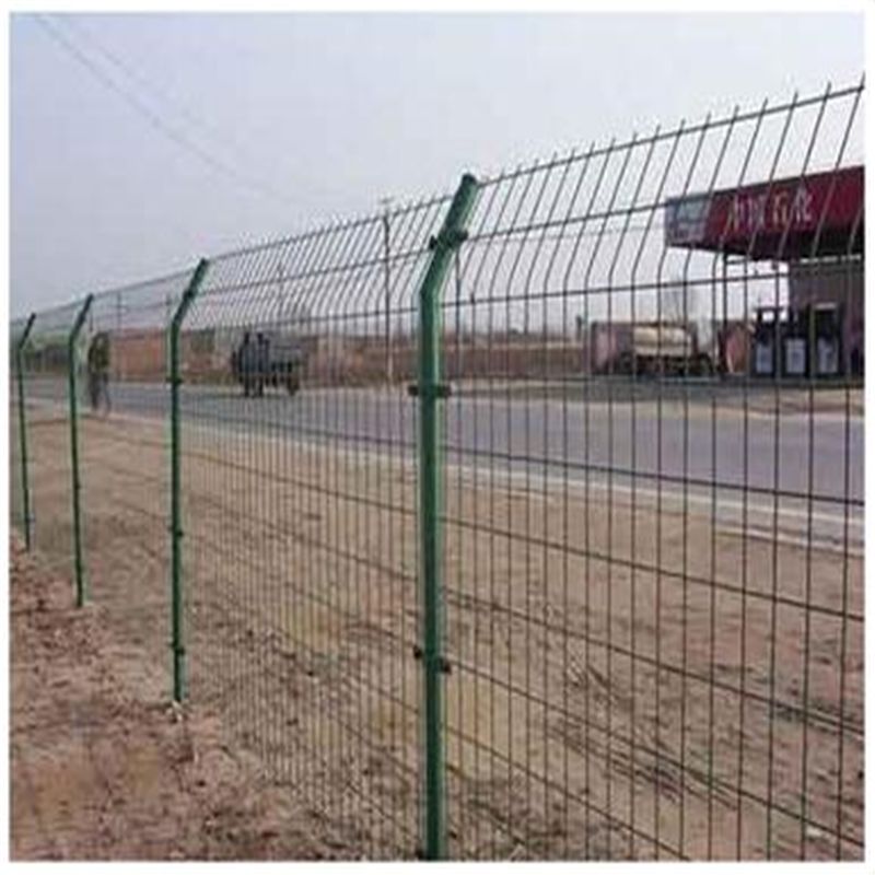 双边公路护栏网圈地双边丝护栏网高速安全防护网