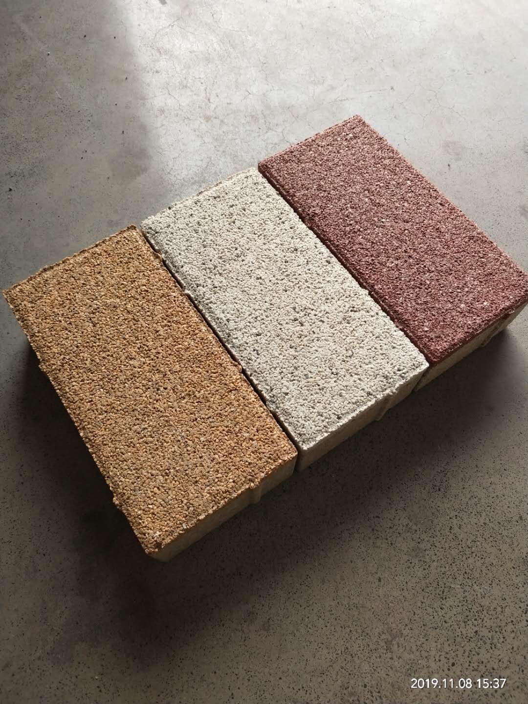 陶瓷透水砖具有的六大功能-收蓄净渗用排