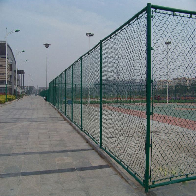 可私人定制学校操场护栏体育场围栏球场护栏网