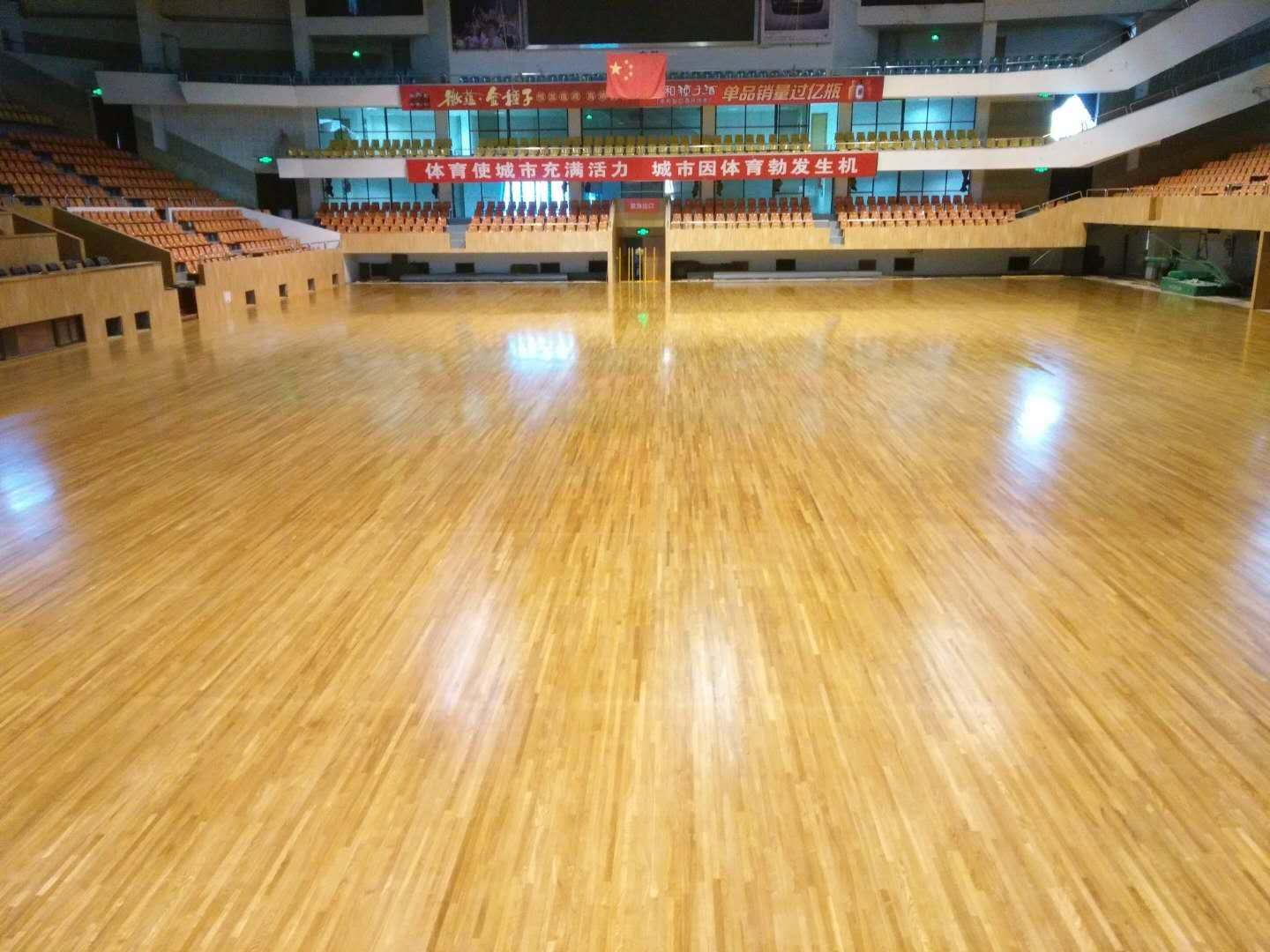 体育馆木地板厂