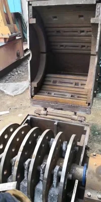 锤破机|矿山机械|移动式锤破机_**款锤破机