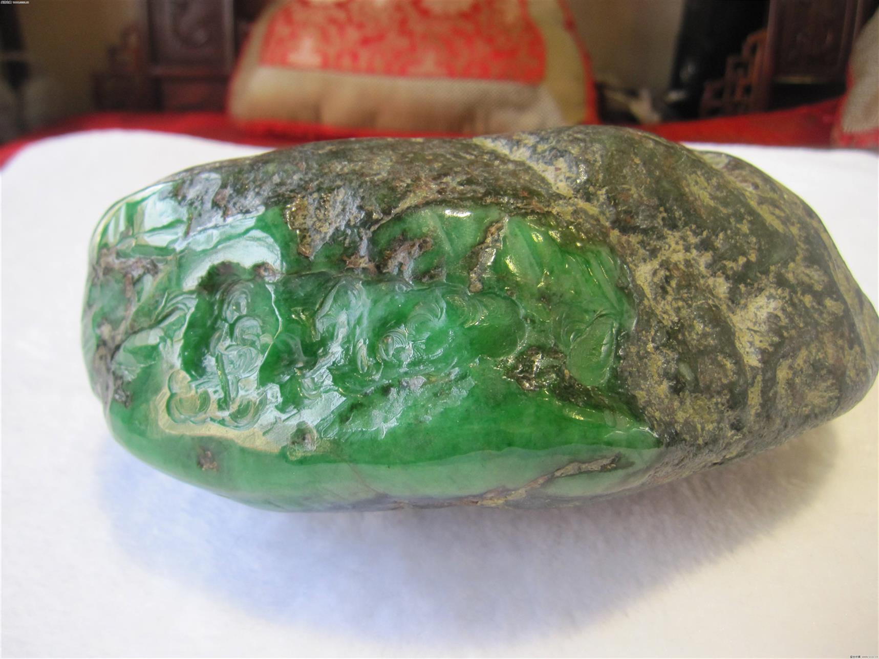 缅甸冰种翡翠原石特征
