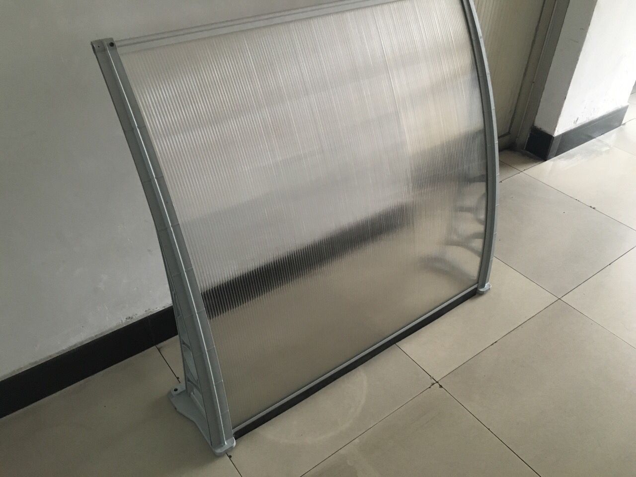 铝合金耐力板雨棚