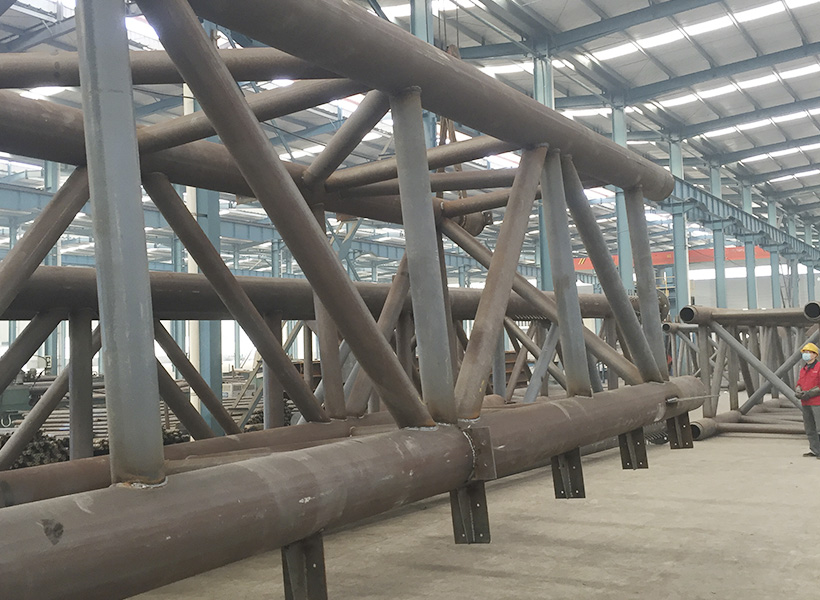 甘肃兰州圣雄管桁架弯管加工基地专业加工垃圾电厂的钢结构项目