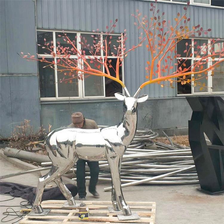 不锈钢小鹿雕塑 不锈钢几何切面鹿雕塑 生产厂家