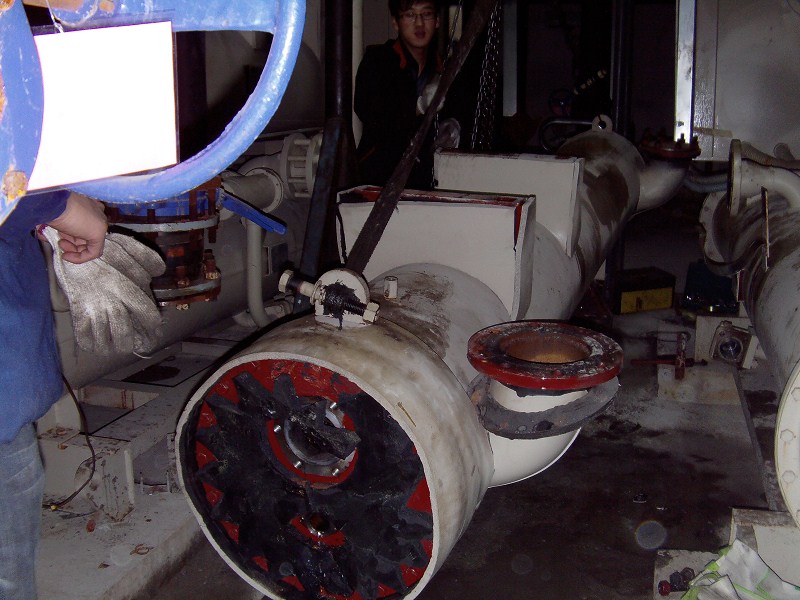 台佳水源热泵中央空调维修 比泽尔压缩机维修