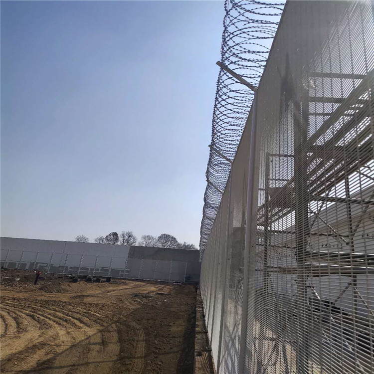 南京防攀爬监狱隔离网定制 监狱围墙隔离网