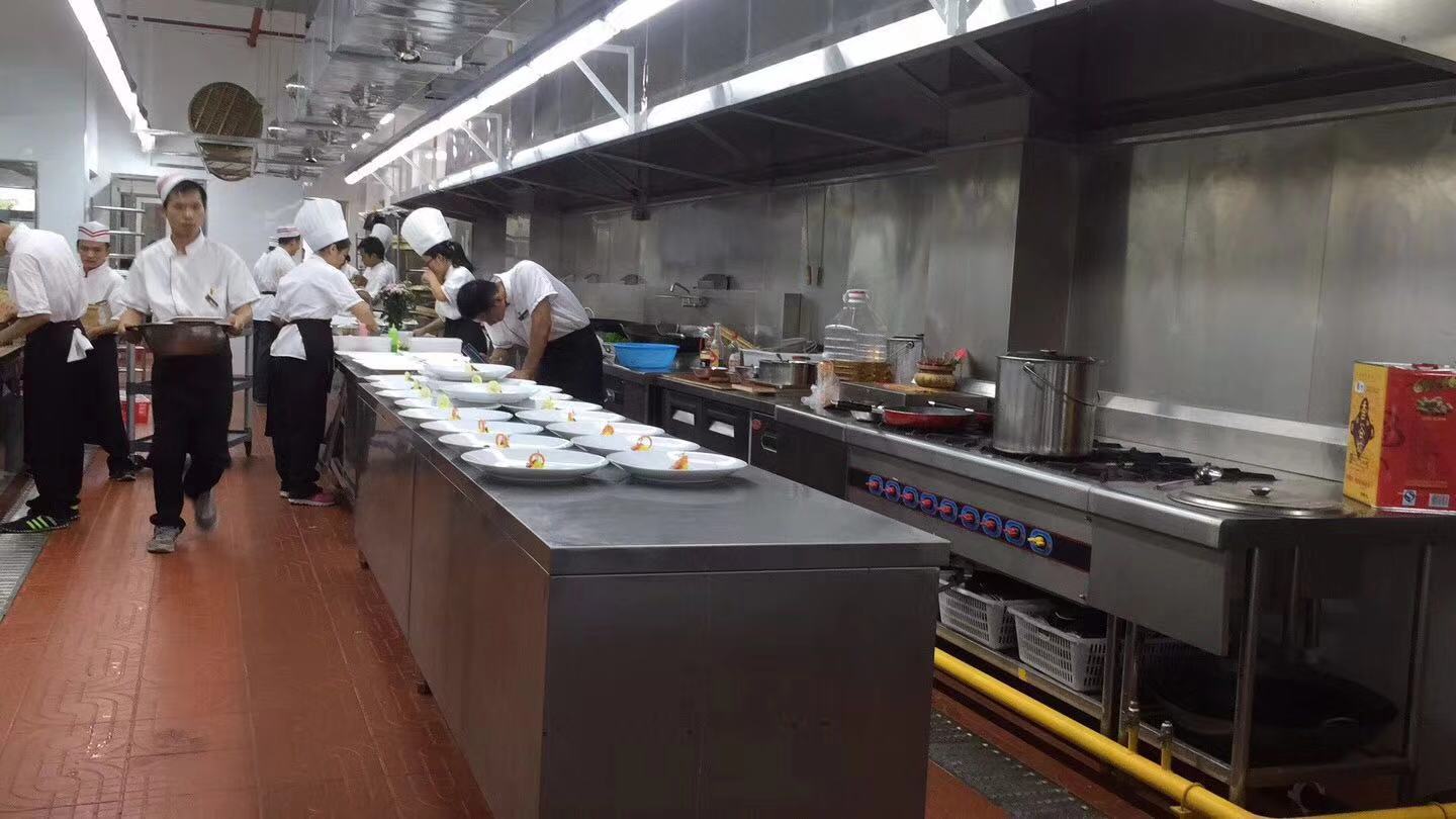 深圳市承包成套酒店中西餐厅饭店厨房设备报价安装价格