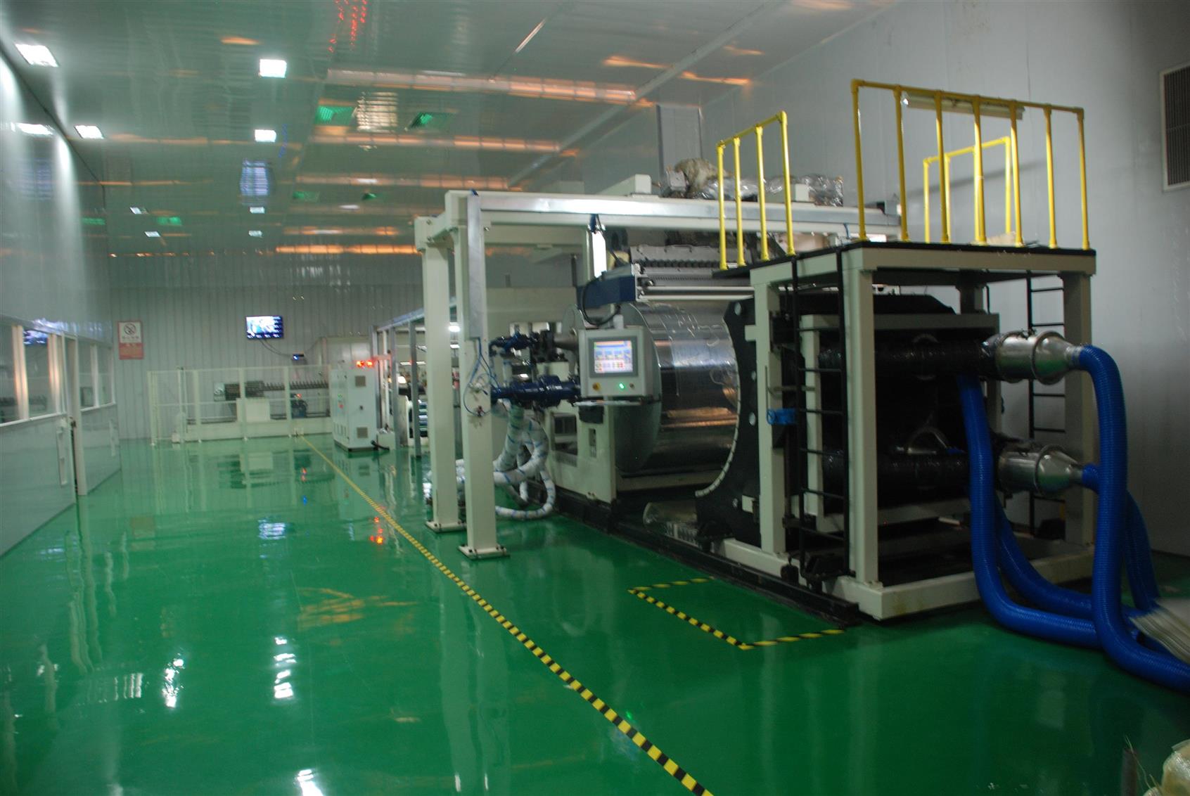 上海干法双向拉伸隔膜生产线锂电池隔膜生产线设备品牌