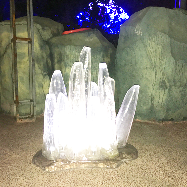 透明树脂冰山展示通光冰簇