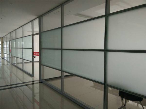 新疆办公室隔断安装 客户至上 正益和信装饰供应