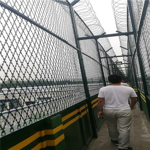 深圳监狱隔离网定制 监狱防护隔离网