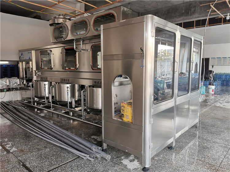 台州全自动桶装水生产线设备