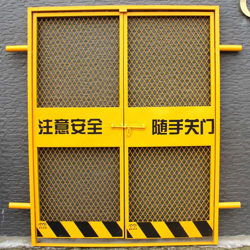 厂家直销 电梯门施工井口防护门 人货梯警示门