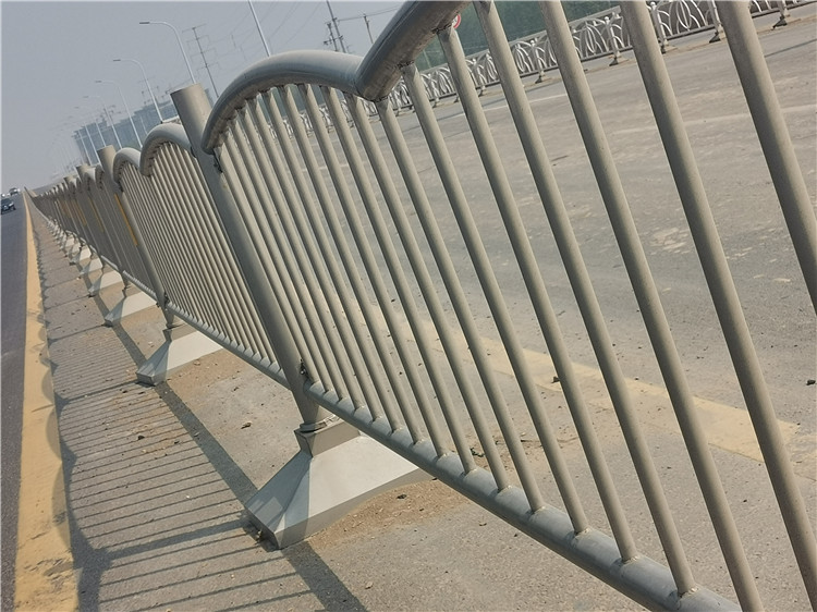 河道桥梁护栏厂家 围栏 美观耐用