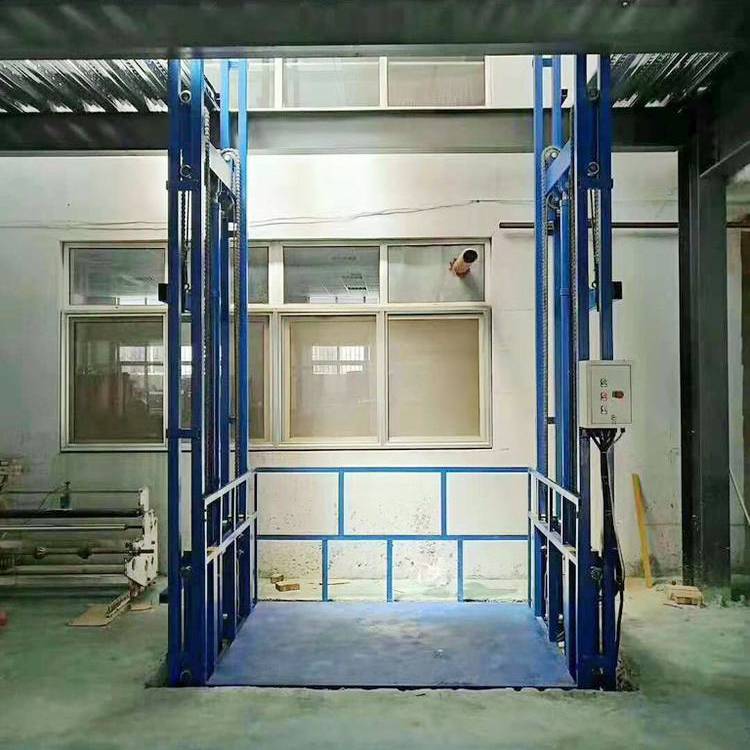 衡水市厂家定制2吨导轨式货梯 链条式液压升降平台 厂房简易电梯