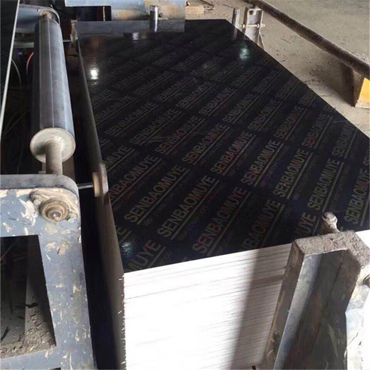 双面覆膜板生产厂家 建筑模板