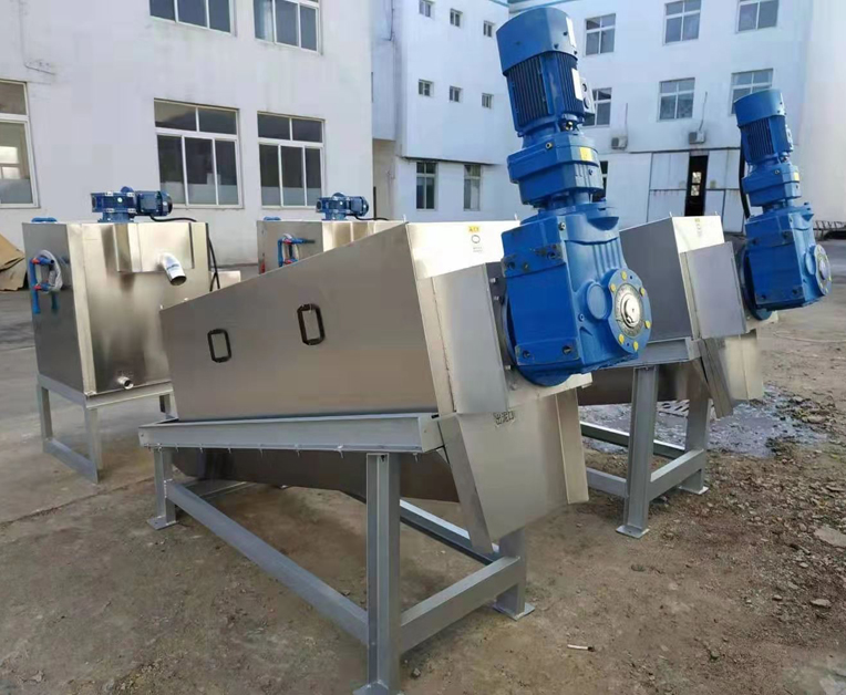 潍坊叠螺式污泥脱水机 污水处理设备生产厂家