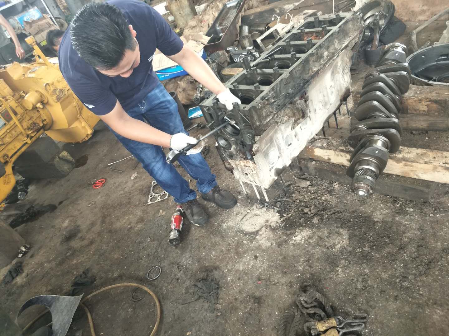 廣西廣西維修混凝土泵車