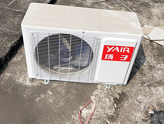 大岭山空调维修服务 专注各类空调空调拆装