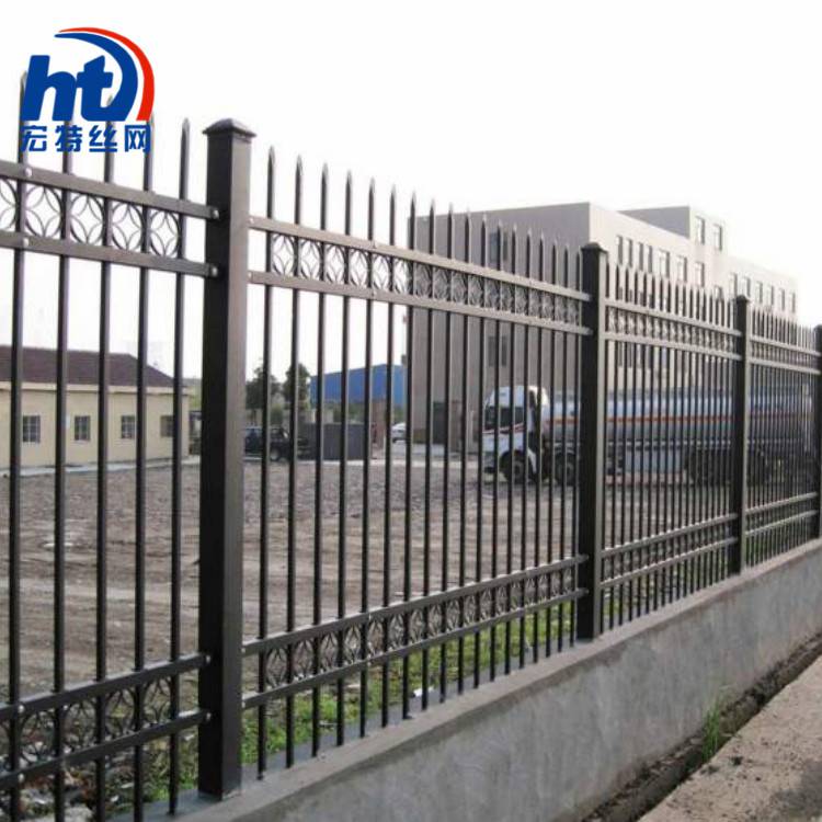 新农村改造围墙赤峰小区栅栏防护墙方管组装护栏批发