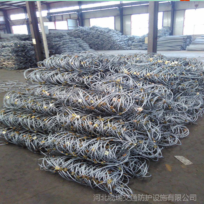 云南贵州防山体滑坡主动防护网，主动防护网生产厂家，河北缆瑞